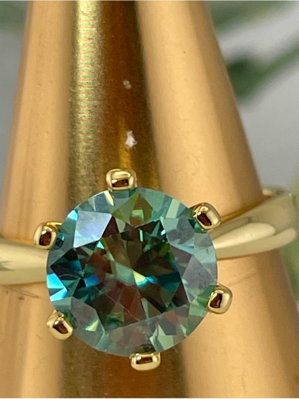 3ct Diamond Green Ring Band. Yellow Gold on 925. Size 5 6 7 8 - Picture 5 of 17